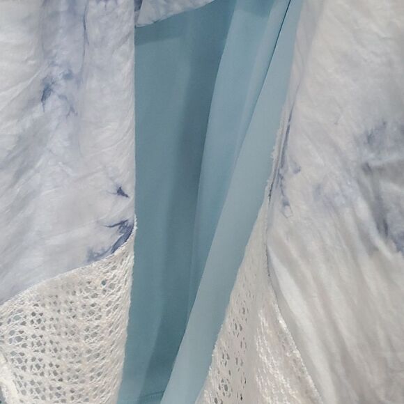 Entro tie dye, Blue, with crochet, flowing rayon dress, Size Large - Picture 4 of 6